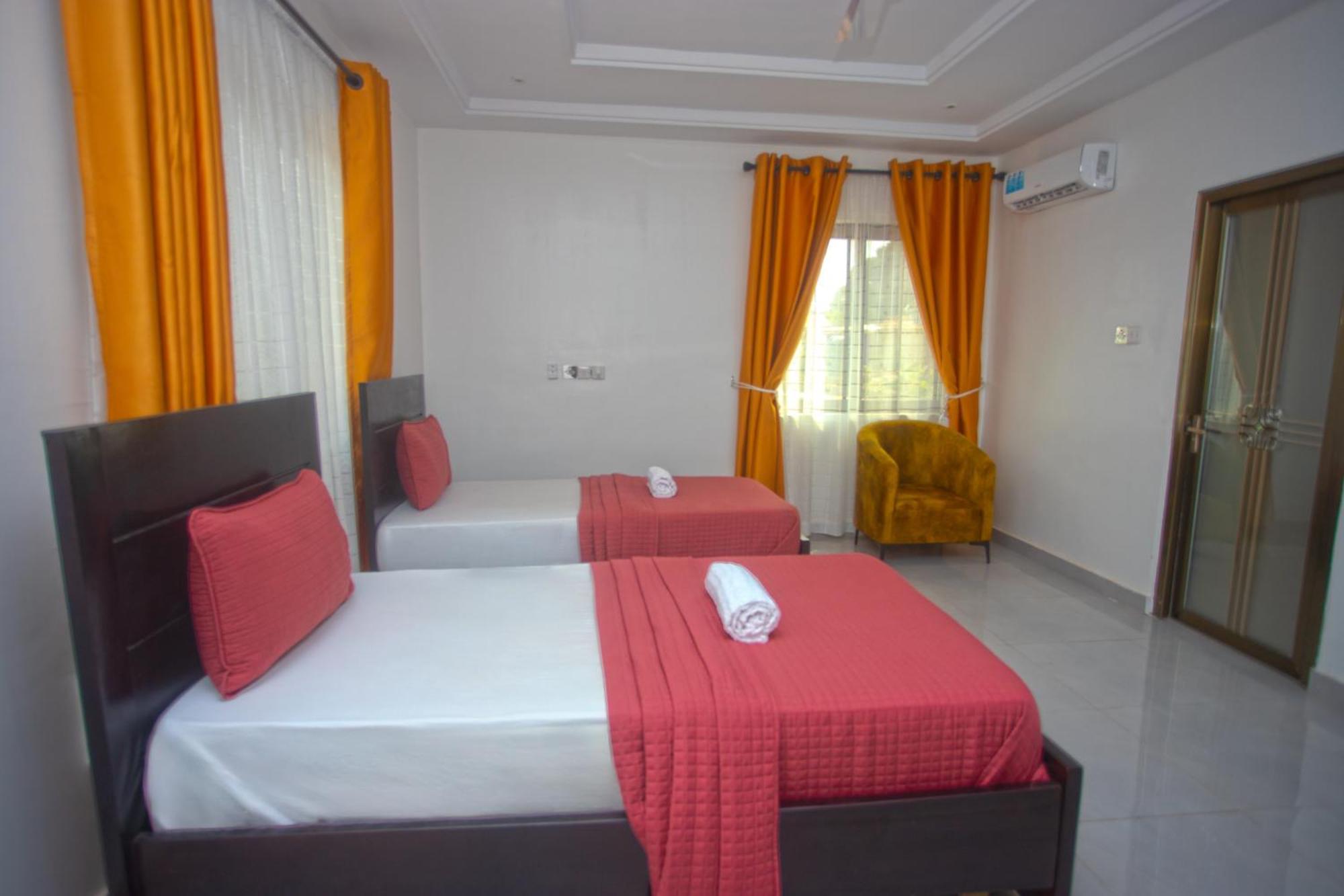 Labev Hotel Kumasi Exterior foto
