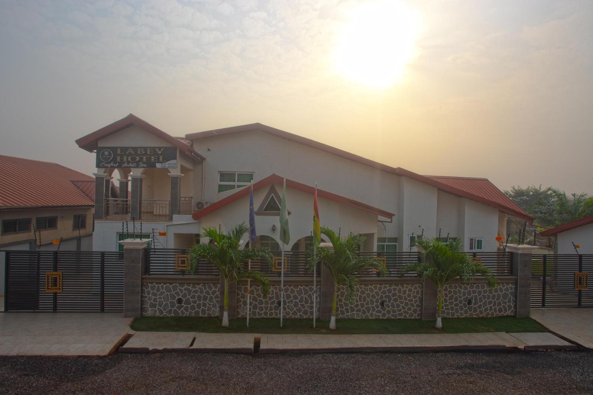 Labev Hotel Kumasi Exterior foto