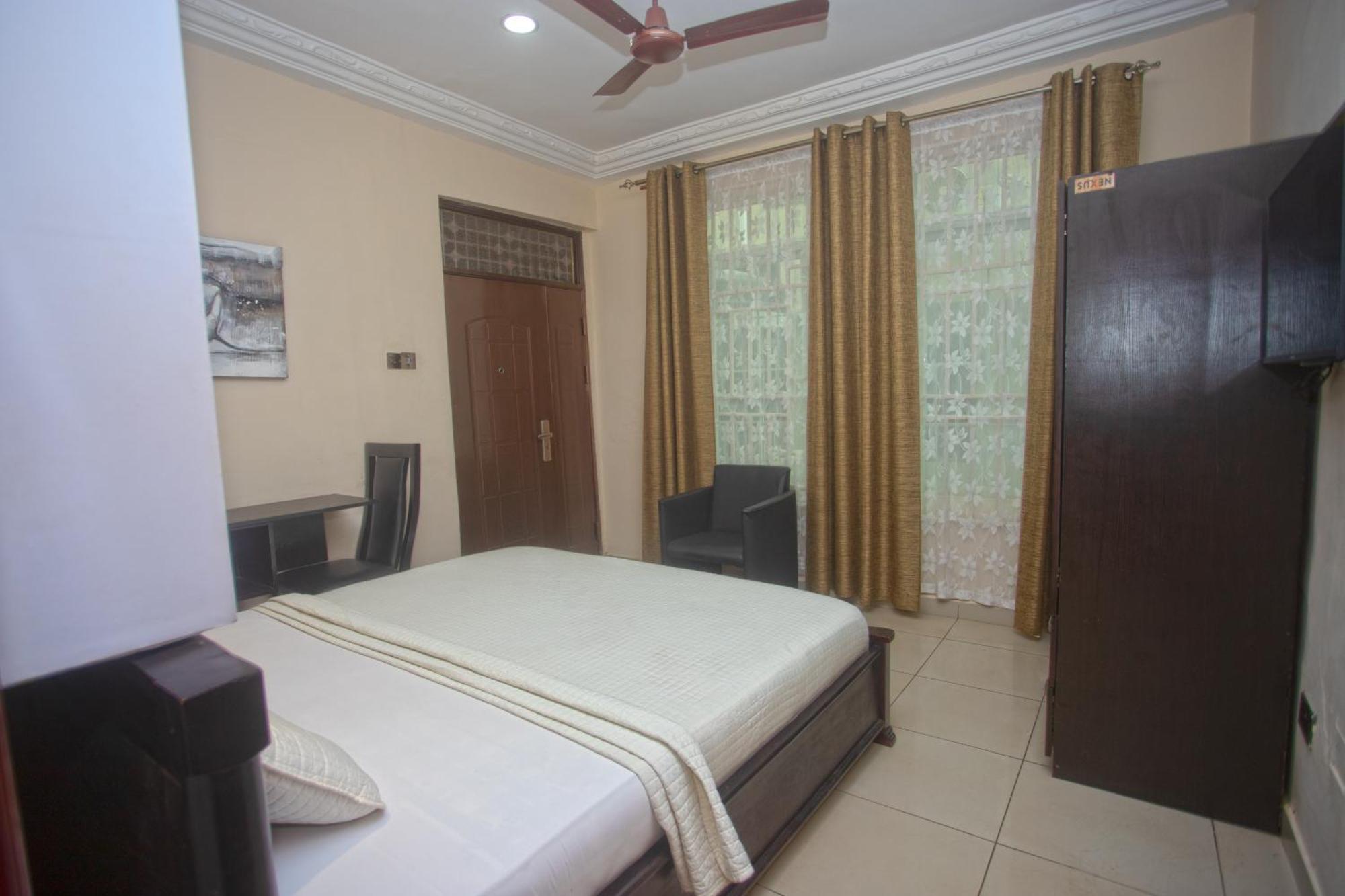 Labev Hotel Kumasi Exterior foto
